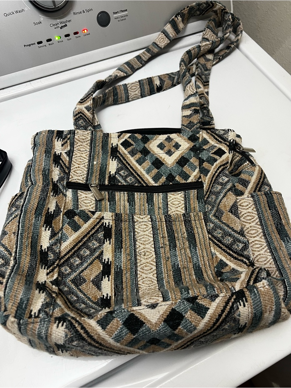 Geometric Woven Tote Bag in Beige Teal Pattern